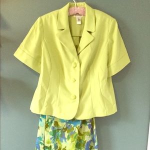 Spring skirt suit